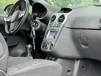 Opel - 2011 - corsa - 1.4-16v - nh-105-v - afbeelding 13 van  20
