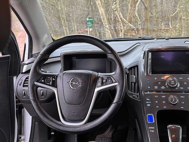 Opel - 2012 - ampera - 1.4 - 15-zjp-7 - afbeelding 4 van  31
