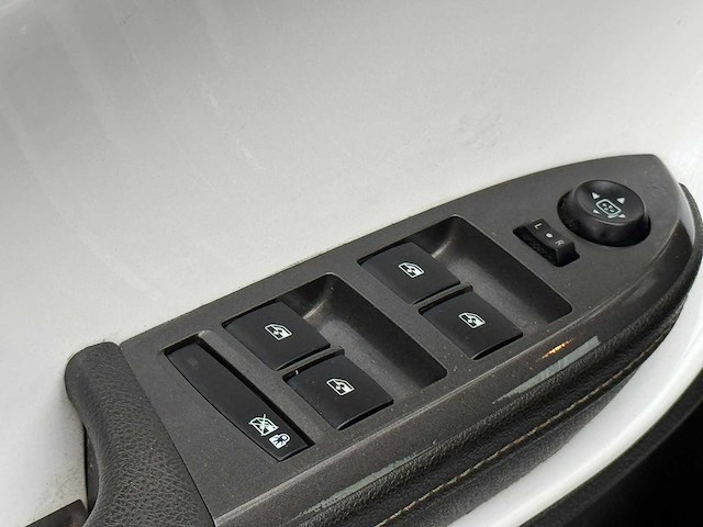 Opel - 2012 - ampera - 1.4 - 15-zjp-7 - afbeelding 19 van  31