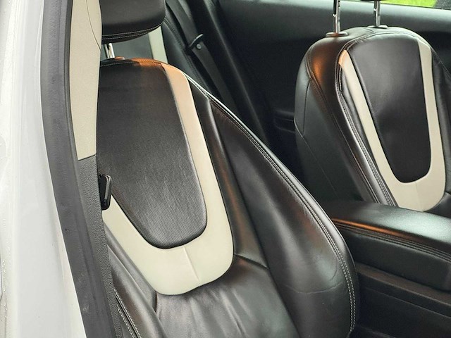 Opel - 2012 - ampera - 1.4 - 15-zjp-7 - afbeelding 24 van  31