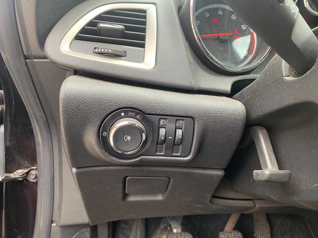 Opel - 2012 - astra - 1.4 cosmo - kg-663-h - afbeelding 16 van  29