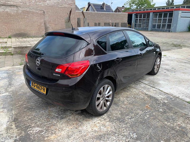 Opel - 2012 - astra - 1.4 cosmo - kg-663-h - afbeelding 24 van  29
