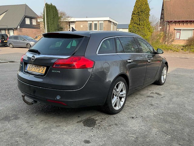 Opel - 2012 - insignia sports tourer - 1.4 t ecof. cosmo - personenauto (65-tps-2) - afbeelding 26 van  31