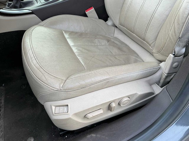 Opel - 2012 - insignia sports tourer - 1.4 t ecof. cosmo - personenauto (65-tps-2) - afbeelding 31 van  31