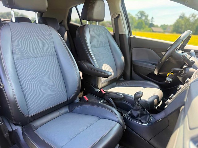 Opel - 2013 - mokka - 1.4 t cosmo 4x4 - 6-kkh-66 - afbeelding 6 van  15