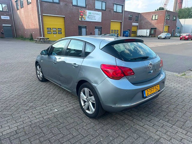 Opel - 2014 - astra - 1.4 turbo berlin - personenauto - afbeelding 14 van  20
