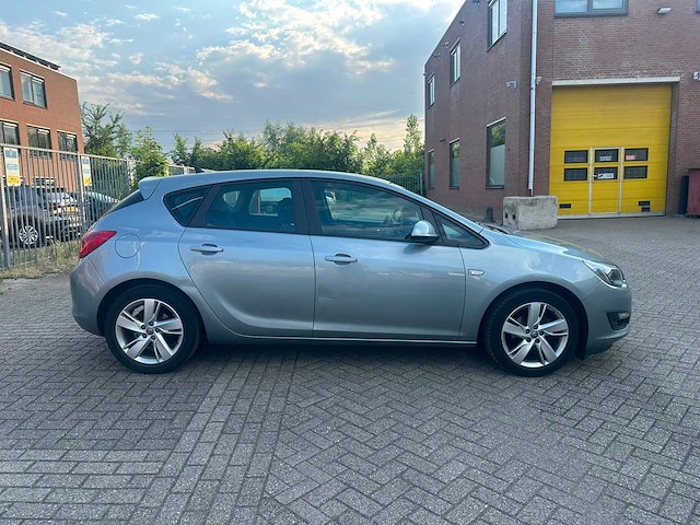 Opel - 2014 - astra - 1.4 turbo berlin - personenauto - afbeelding 17 van  20