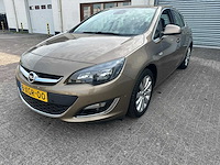 Opel - 2014 - astra - 1.4 turbo cosmo - 8-xgr-00 - afbeelding 1 van  27