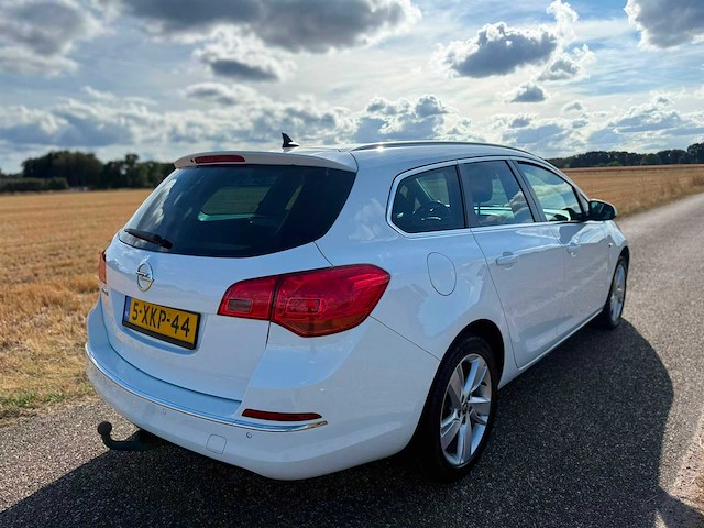 Opel - 2014 - astra sports tourer - 1.4 turbo bns + - 5-xkp-44 - personenauto - afbeelding 10 van  13