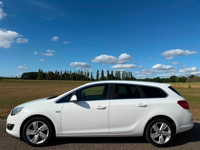 Opel - 2014 - astra sports tourer - 1.4 turbo bns + - 5-xkp-44 - personenauto - afbeelding 11 van  13