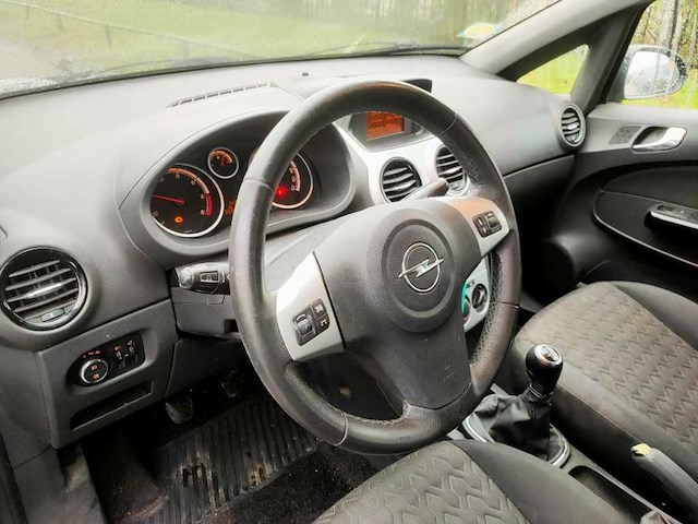 Opel - 2014 - corsa - 1.3 cdti ecof.s cos. - 4-zdr-65 - afbeelding 5 van  20