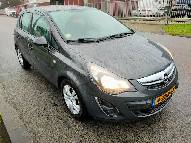 Opel - 2014 - corsa - 1.3 cdti ecof.s cos. - 4-zdr-65 - afbeelding 12 van  20