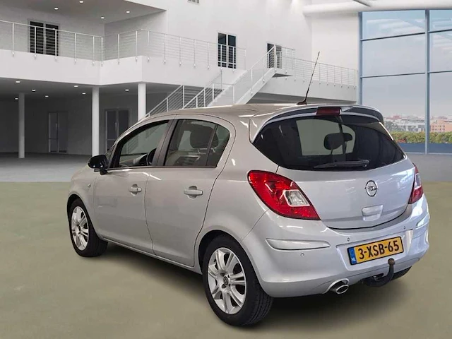 Opel - 2014 - corsa - 1.4-16v blitz - personenauto - afbeelding 2 van  16