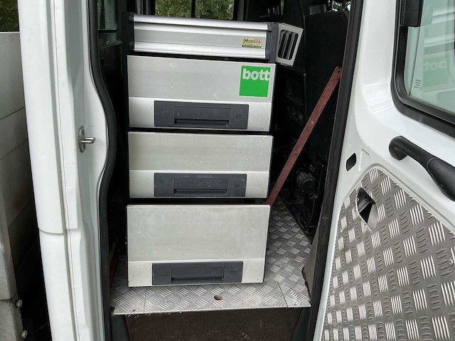 Opel - 2015 - 2.3 cdti l3 - vrachtwagen met kraan - afbeelding 45 van  61