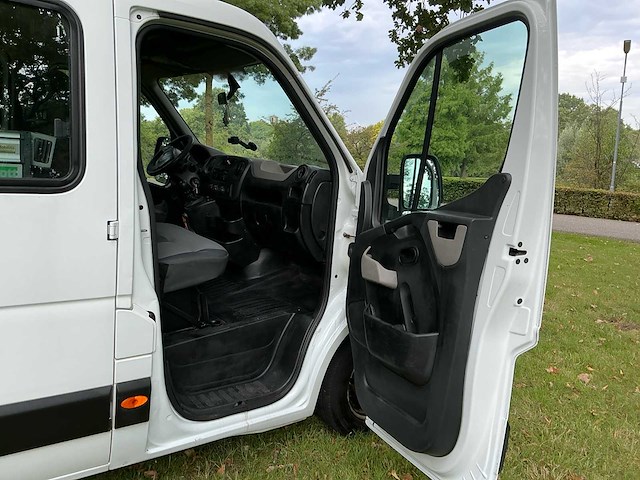 Opel - 2015 - 2.3 cdti l3 - vrachtwagen met kraan - afbeelding 47 van  61