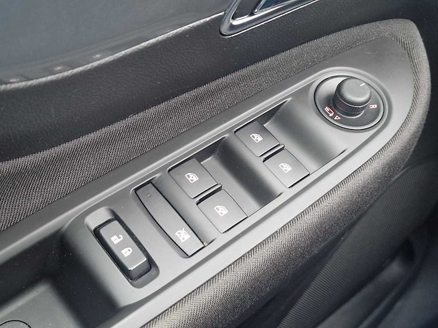 Opel - 2015 - mokka - 1.4 t edition - jjh-13-d - personenauto - afbeelding 2 van  20