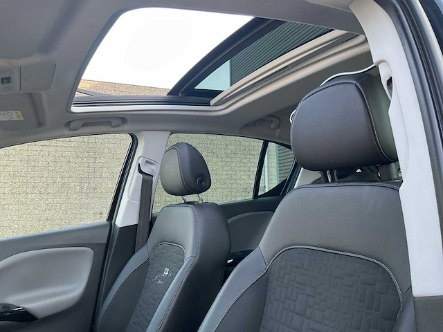 Opel - 2016 - corsa - 1.4 innovation - personenauto - afbeelding 6 van  26