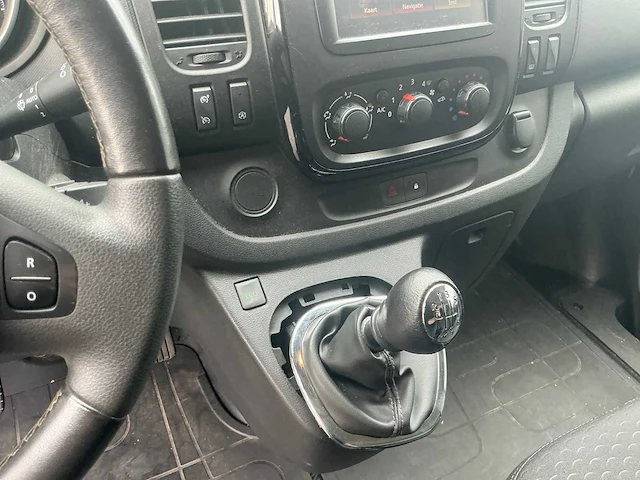 Opel - 2016 - vivaro - 1.6 cdti l1h1 sp eco - bedrijfswagen - afbeelding 17 van  29