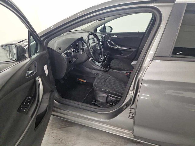 Opel - 2017 - astra - 1.6 cdti online ed. - personenauto - afbeelding 13 van  17