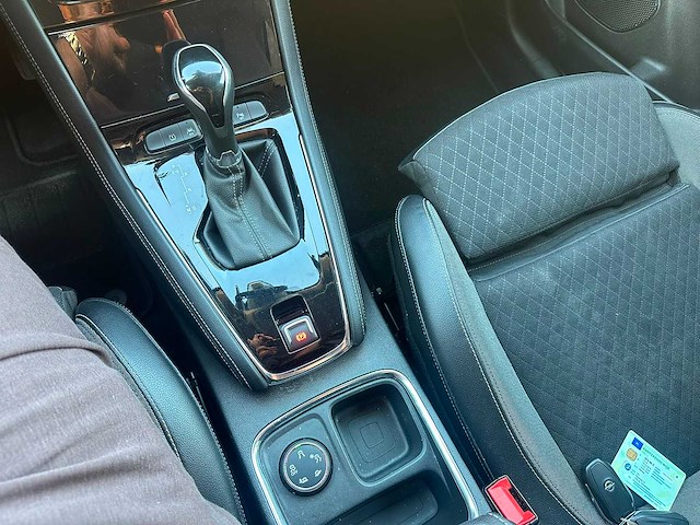Opel - 2018 - grandland x - 1.2 turbo ultimate - automaat - personenauto - afbeelding 1 van  7