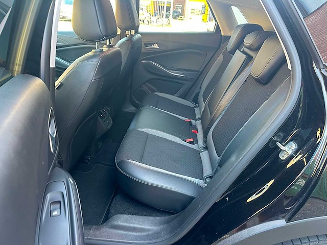 Opel - 2018 - grandland x - 1.2 turbo ultimate - automaat - personenauto - afbeelding 3 van  7