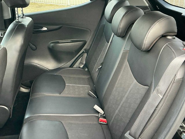 Opel - 2019 - karl - 1.0 ecofl innovation - personenauto - afbeelding 12 van  20