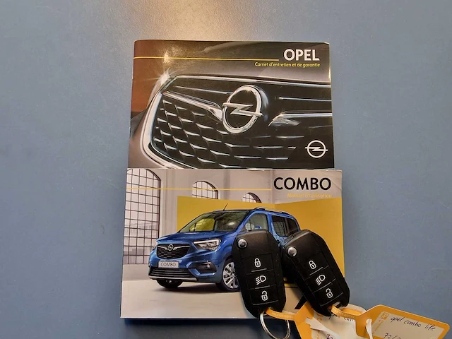 Opel - 2020 - combo tour - 1.2 t. l1h1 edition - s-429-jh - personenauto - afbeelding 11 van  21