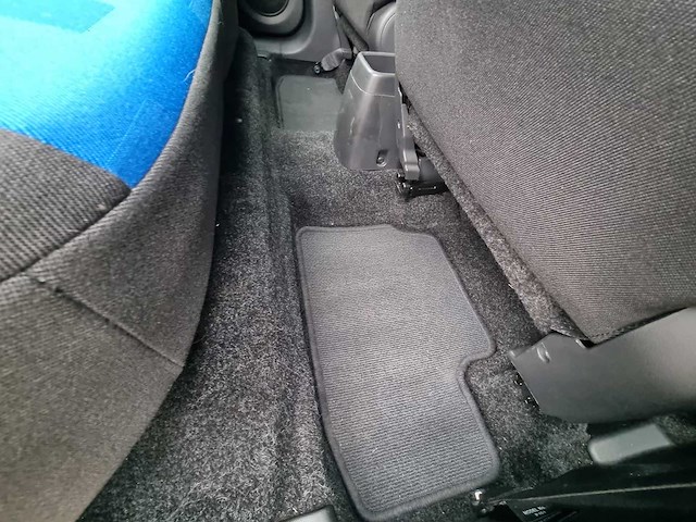 Opel - agila - 1.2 enjoy - personenauto - afbeelding 8 van  23