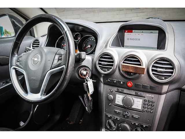 Opel - antara - 2.4-16v temptation 67-hgx-8 - afbeelding 13 van  18
