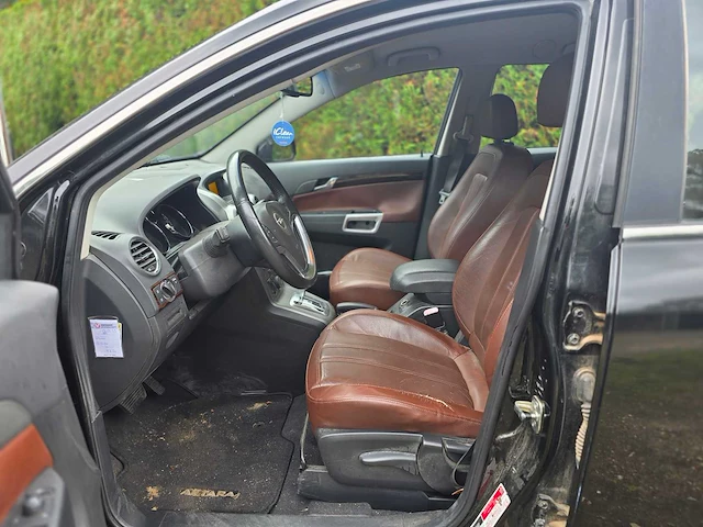 Opel - antara - 3.2 v6 cosmo - 2007 - 63-xr-hd - personenauto - afbeelding 6 van  16