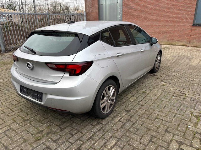 Opel - astra - 1.2 - car - 2019 - afbeelding 8 van  12