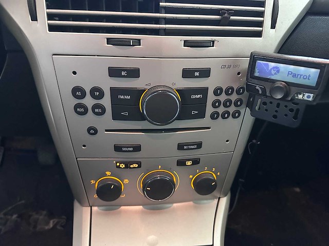Opel - astra - 1.3 cdti business - 41-xb-kj- 2007 - afbeelding 3 van  16