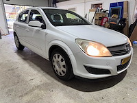 Opel - astra - 1.3 cdti business - 41-xb-kj- 2007 - afbeelding 9 van  16