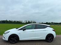 Opel - astra - 1.4 black ed. - 2019 - personenauto - xn-076-k - afbeelding 10 van  12