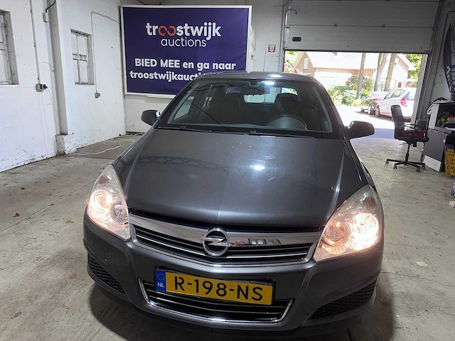 Opel - astra - 1.4 selection - r-198-ns- 2009 - afbeelding 14 van  17