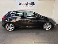 Opel - astra - 1.4 turbo - cosmo - personenauto - 2012 - afbeelding 16 van  27