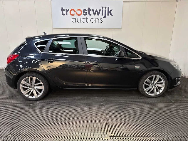 Opel - astra - 1.4 turbo - cosmo - personenauto - 2012 - afbeelding 23 van  27