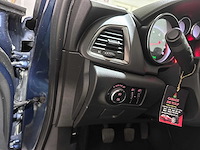 Opel - astra - 1.4 turbo cosmo - 07-ntx-5- 2010 - afbeelding 3 van  19