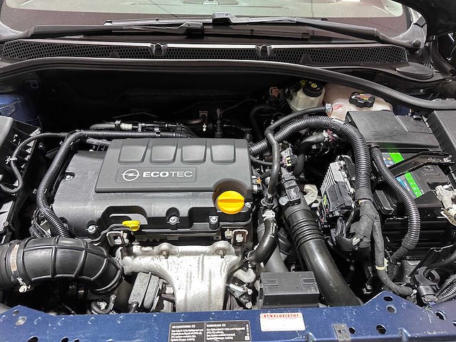 Opel - astra - 1.4 turbo cosmo - 07-ntx-5- 2010 - afbeelding 9 van  19