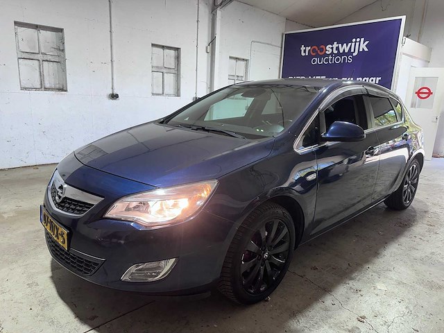 Opel - astra - 1.4 turbo cosmo - 07-ntx-5- 2010 - afbeelding 1 van  19