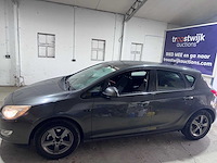 Opel - astra - 1.4 turbo edition - 99-lks-8 - afbeelding 12 van  21