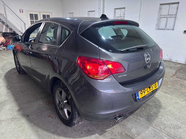 Opel - astra - 1.4 turbo edition - 99-lks-8 - afbeelding 15 van  21