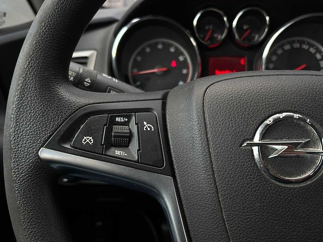 Opel - astra - 1.4 turbo edition - car - 2011|29-pxf-2|iaw - afbeelding 18 van  30