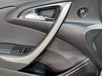 Opel - astra - 1.4 turbo gt automaat- 8-ktb-81 - afbeelding 4 van  20