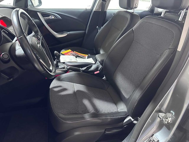 Opel - astra - 1.4 turbo gt automaat- 8-ktb-81 - afbeelding 7 van  20