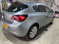 Opel - astra - 1.4 turbo gt automaat- 8-ktb-81 - afbeelding 16 van  20