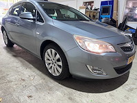 Opel - astra - 1.4 turbo gt automaat- 8-ktb-81 - afbeelding 18 van  20