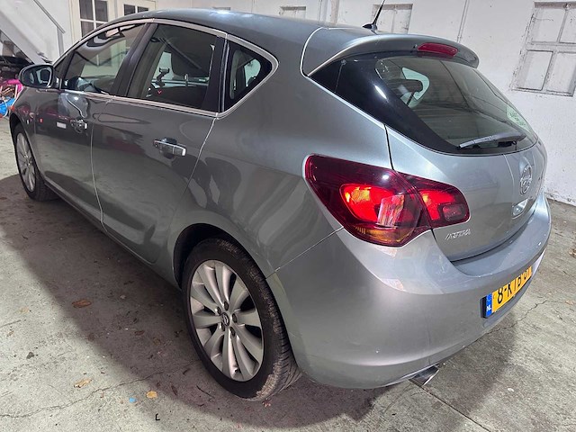 Opel - astra - 1.4 turbo gt automaat- 8-ktb-81 - afbeelding 14 van  20