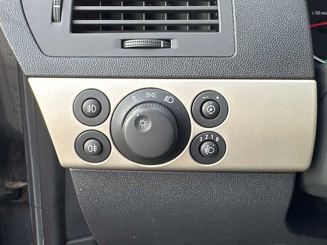 Opel - astra - 1.6 business - car - 2008 - afbeelding 3 van  30