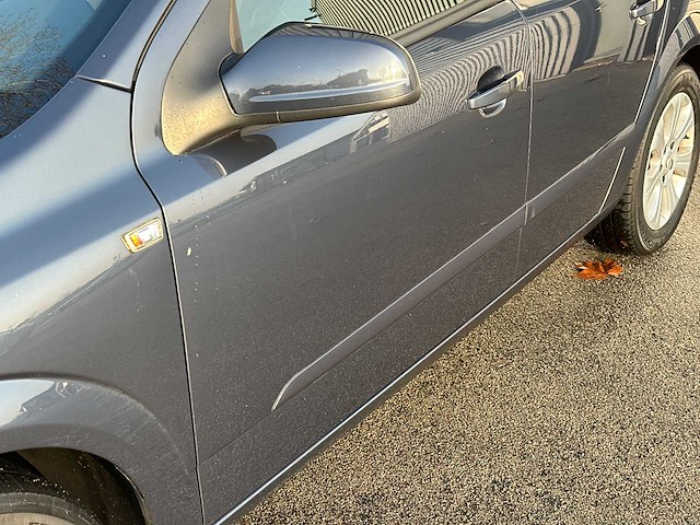 Opel - astra - 1.6 business - car - 2008 - afbeelding 17 van  30